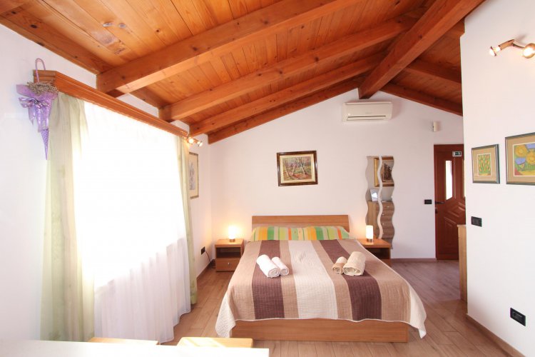 MALUSA One-Bedroom Apartment 2