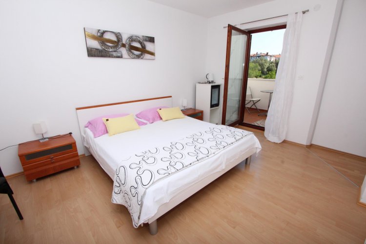 LUANA Double Room with Balcony 1