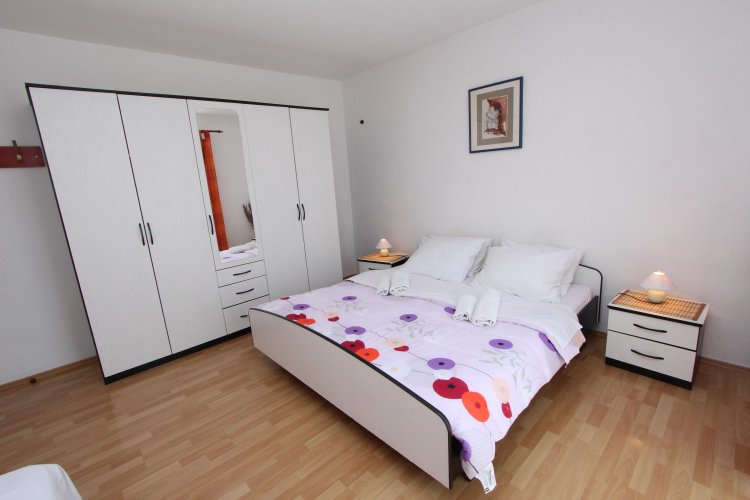 PRENC One-Bedroom Apartment 1